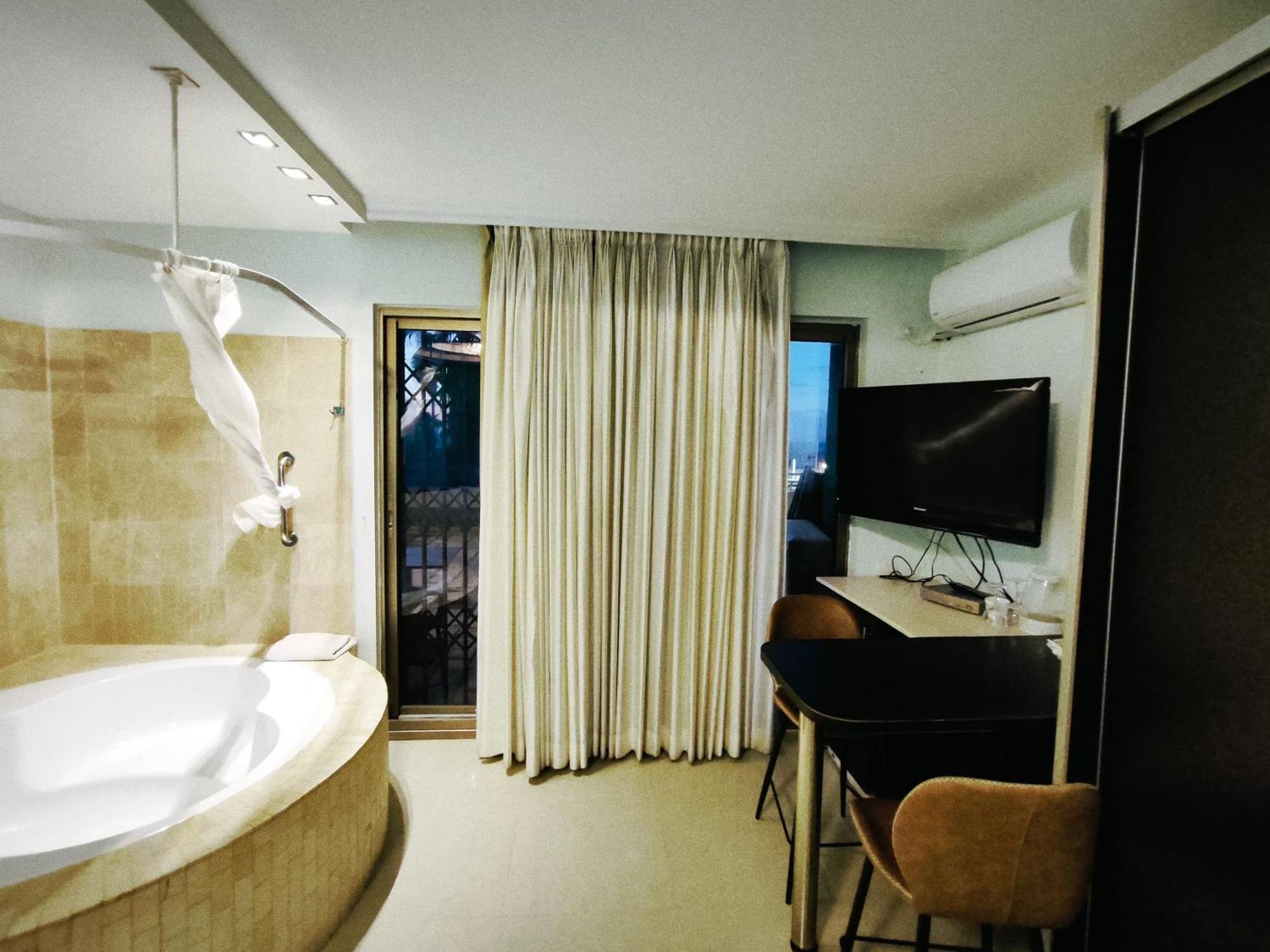 Marina Beach Hotel Τελ Αβίβ Εξωτερικό φωτογραφία