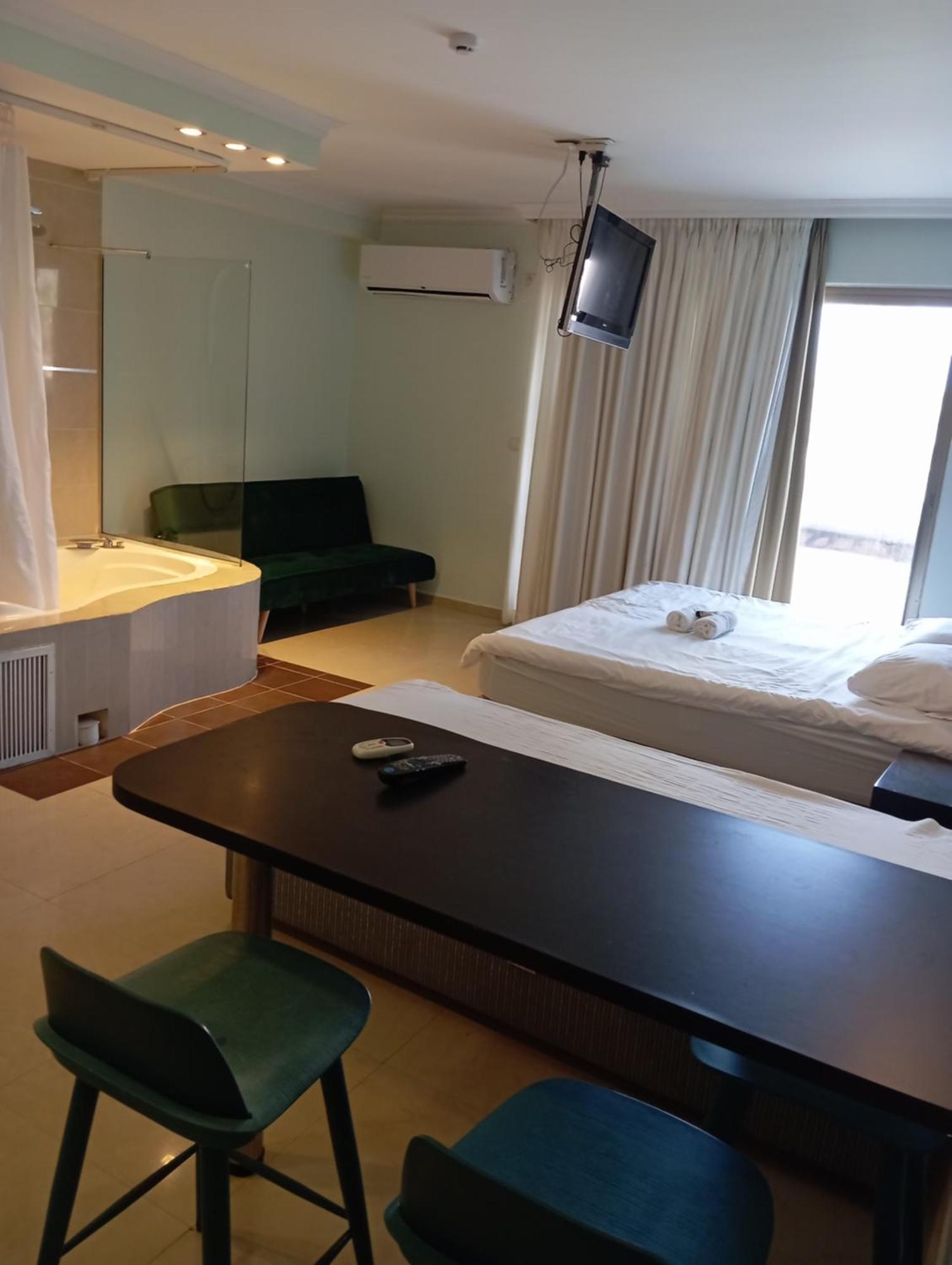 Marina Beach Hotel Τελ Αβίβ Εξωτερικό φωτογραφία