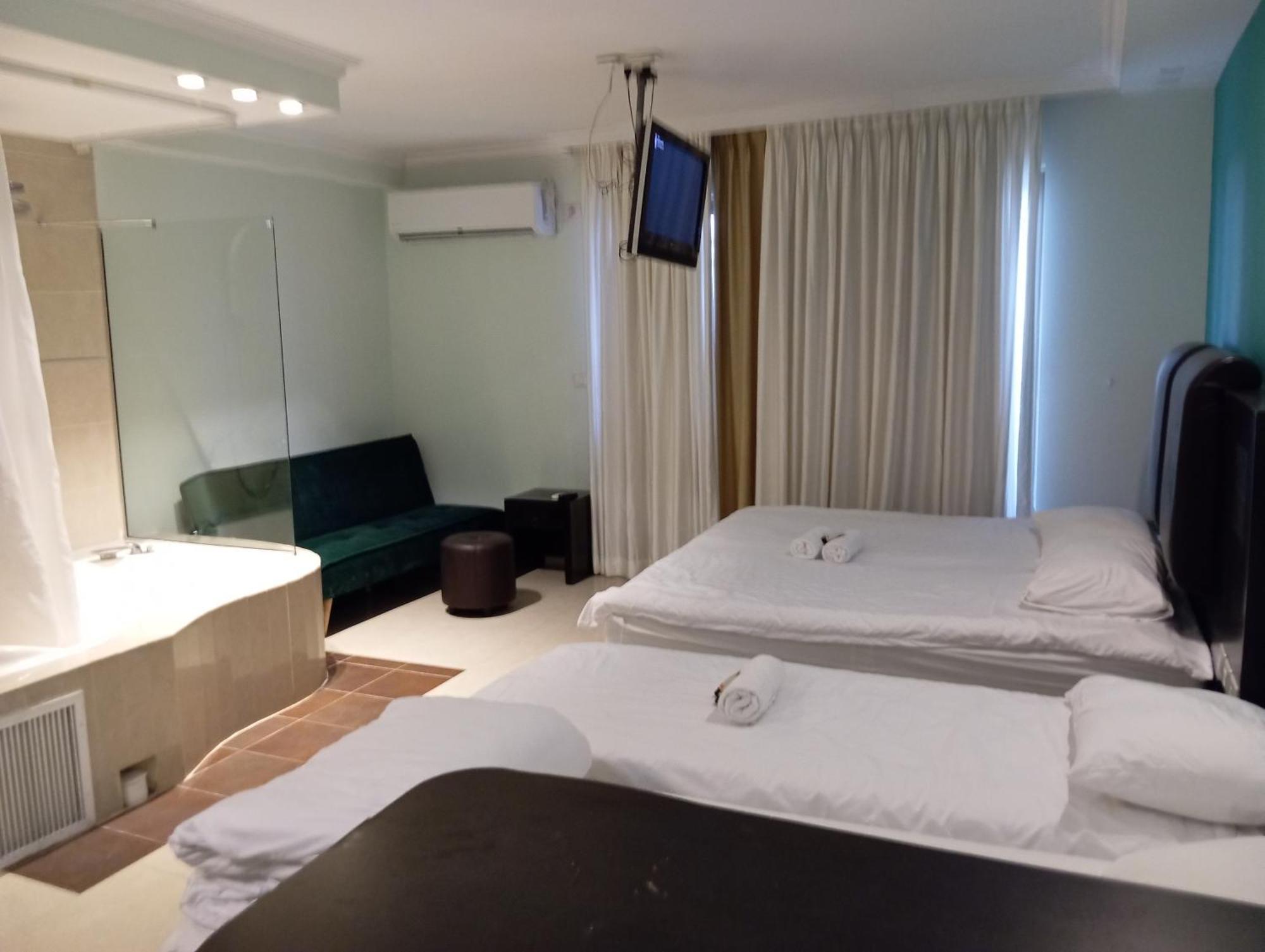 Marina Beach Hotel Τελ Αβίβ Εξωτερικό φωτογραφία