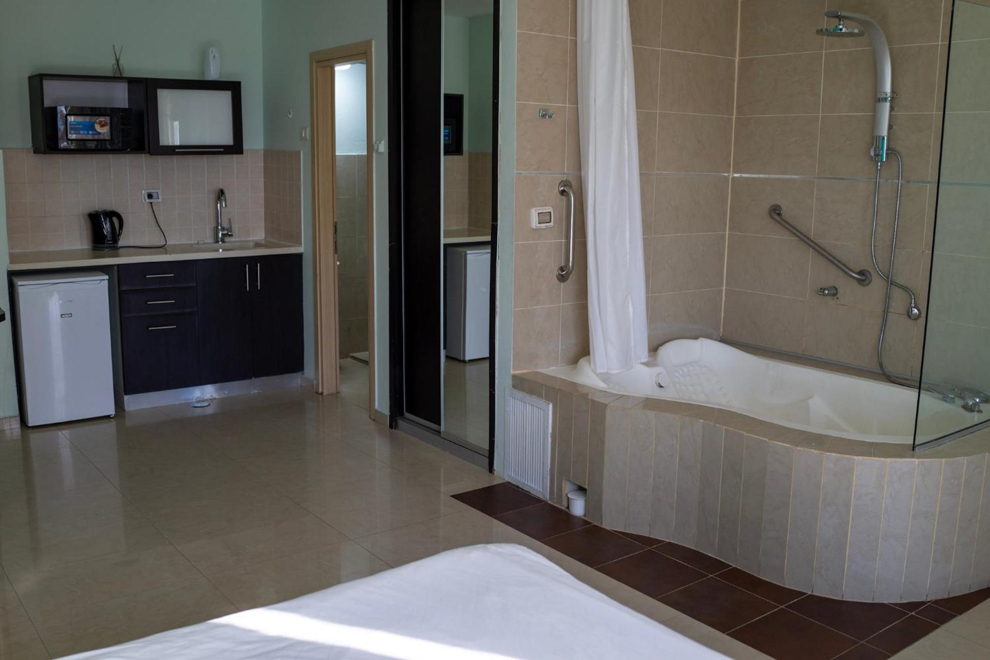 Marina Beach Hotel Τελ Αβίβ Εξωτερικό φωτογραφία