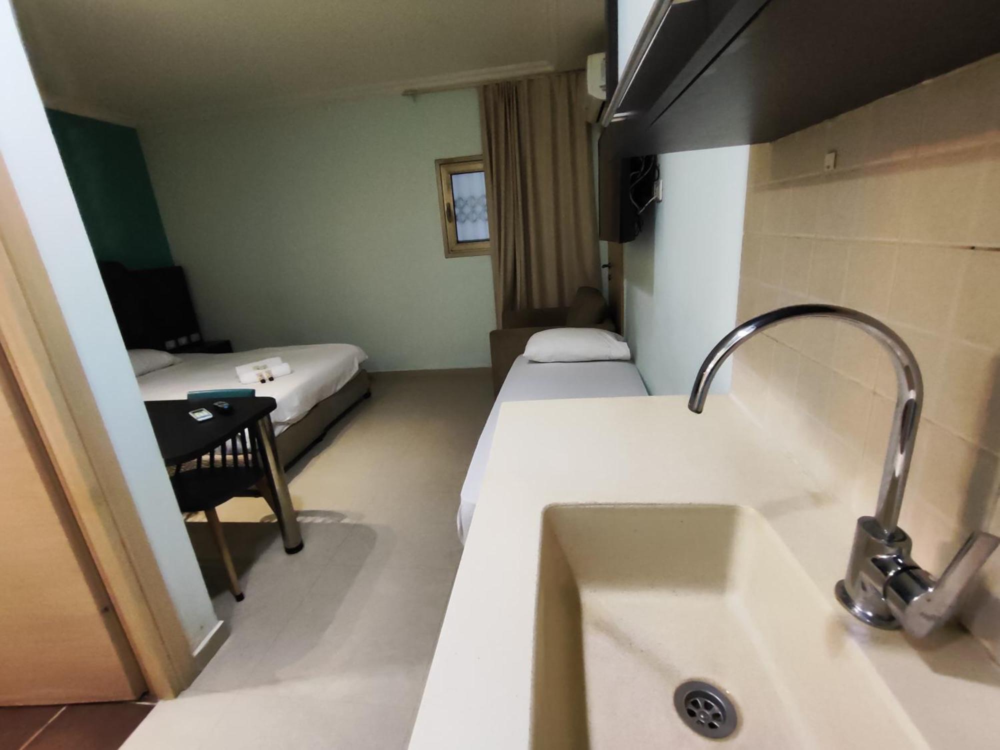 Marina Beach Hotel Τελ Αβίβ Εξωτερικό φωτογραφία