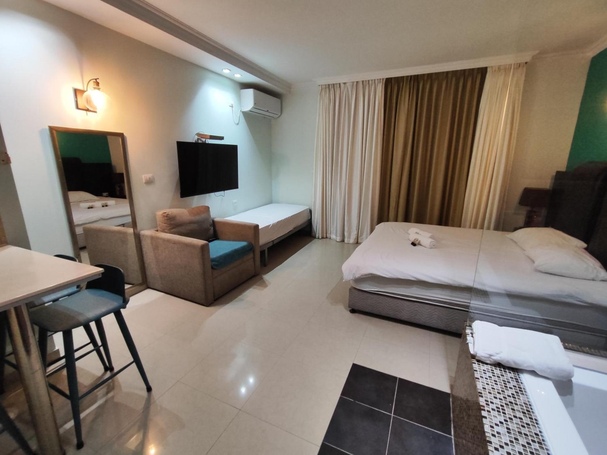 Marina Beach Hotel Τελ Αβίβ Εξωτερικό φωτογραφία